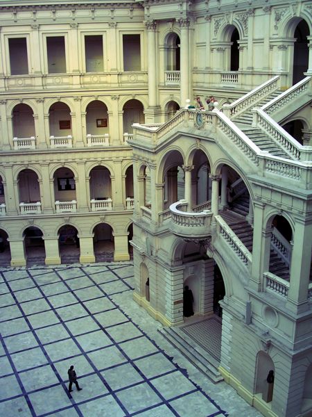 ワルシャワ工科大学